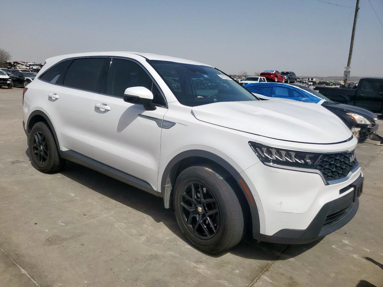 2023 Kia Sorento - Image 4