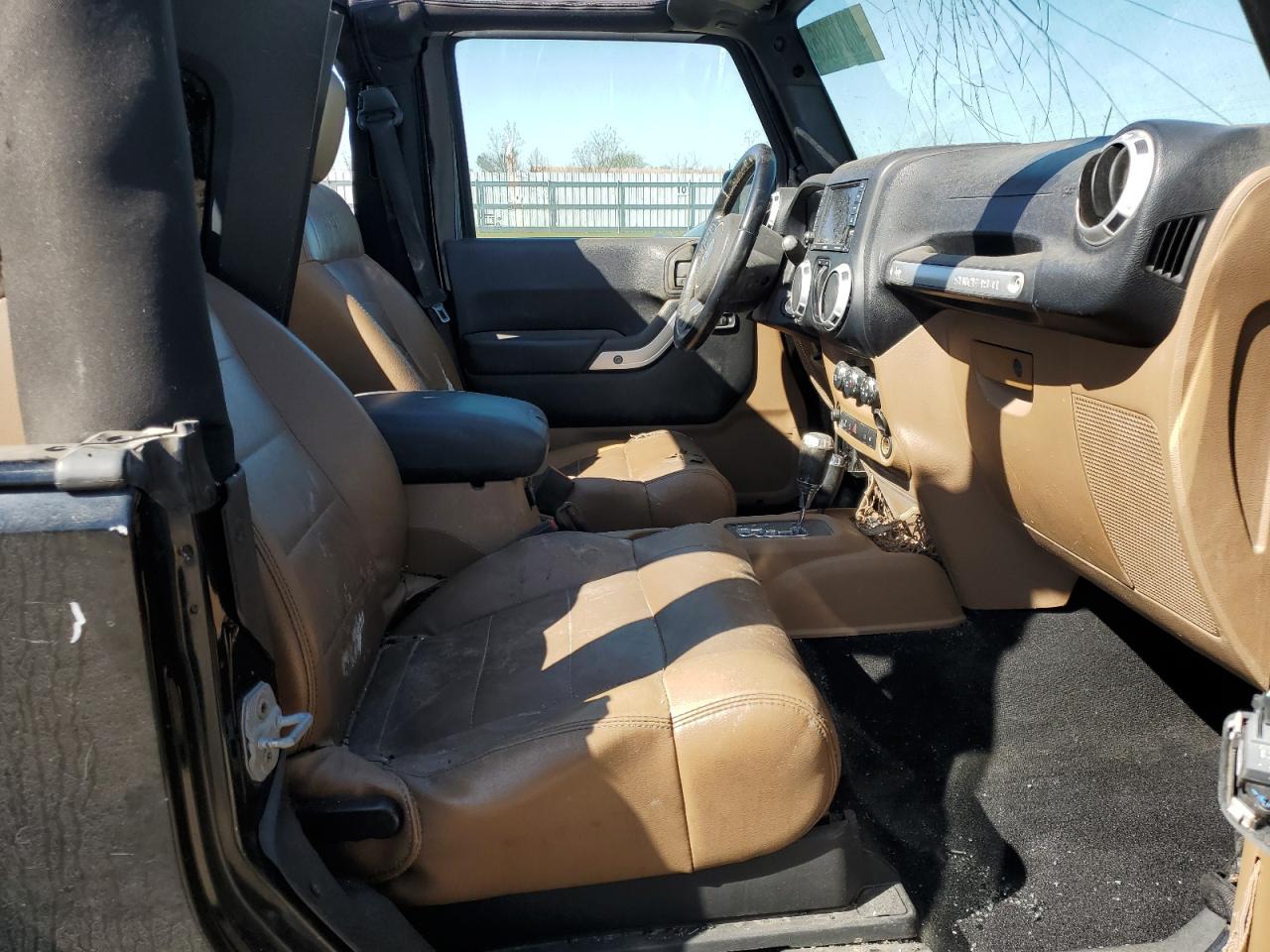 2012 Jeep Wrangler - Image 10