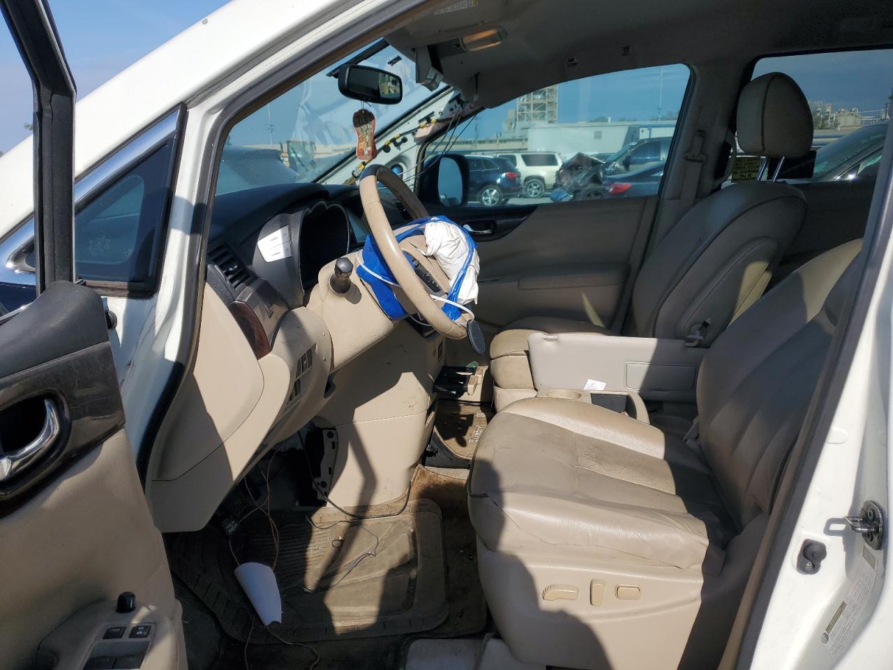 2015 Nissan Quest - Image 7