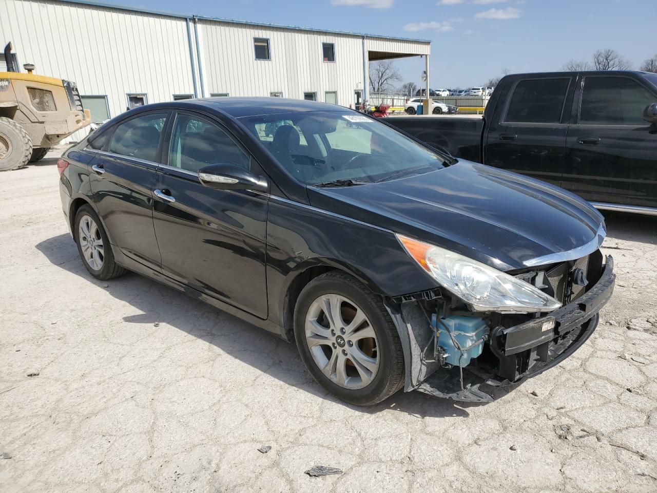 2011 Hyundai Sonata - Image 4