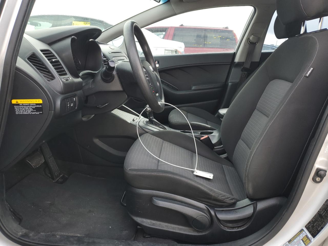 2015 Kia Forte - Image 7