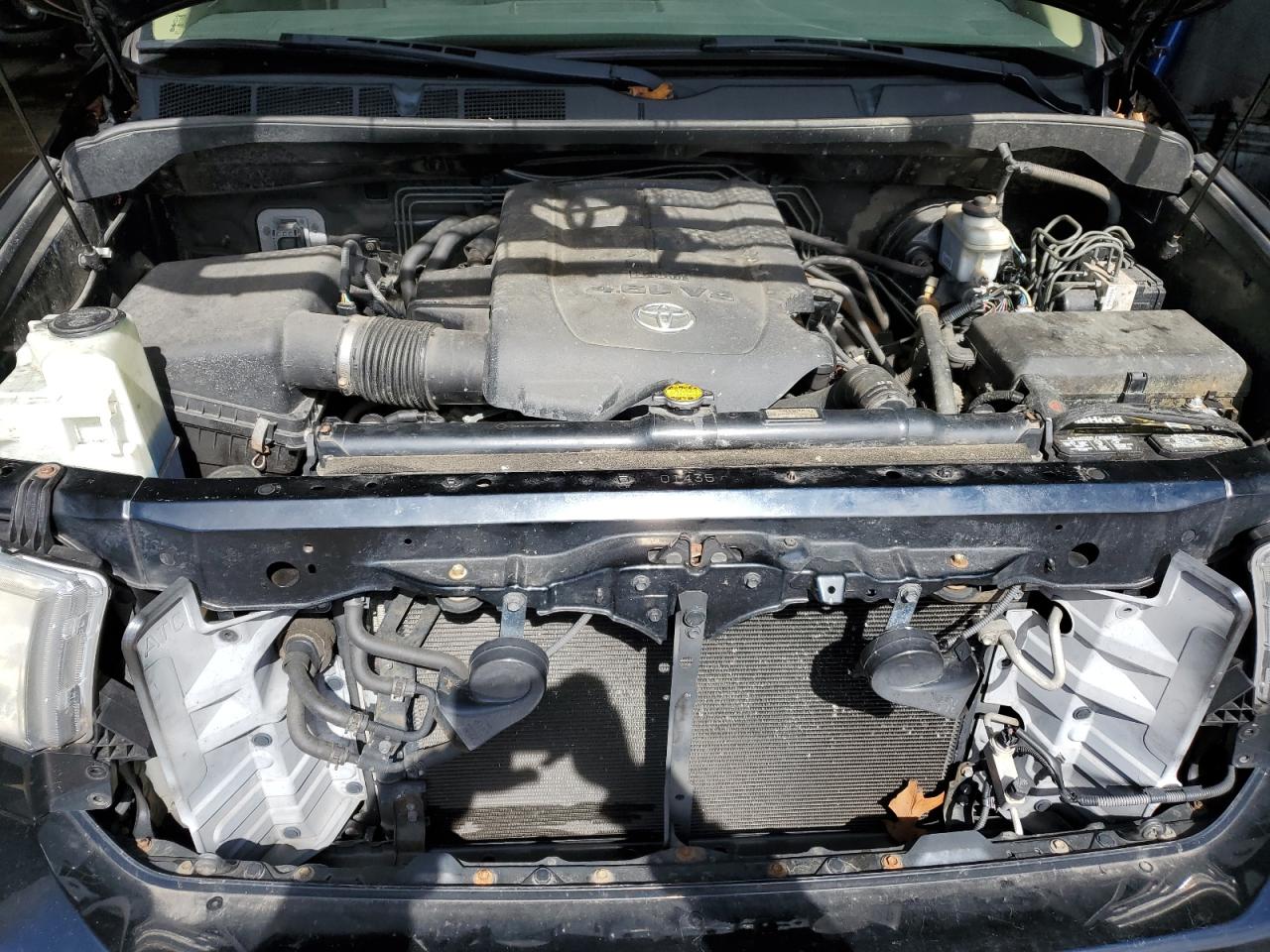 2012 Toyota Tundra - Image 11