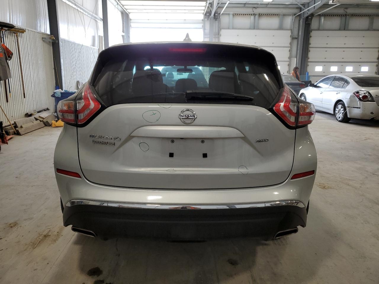 2017 Nissan Murano - Image 6
