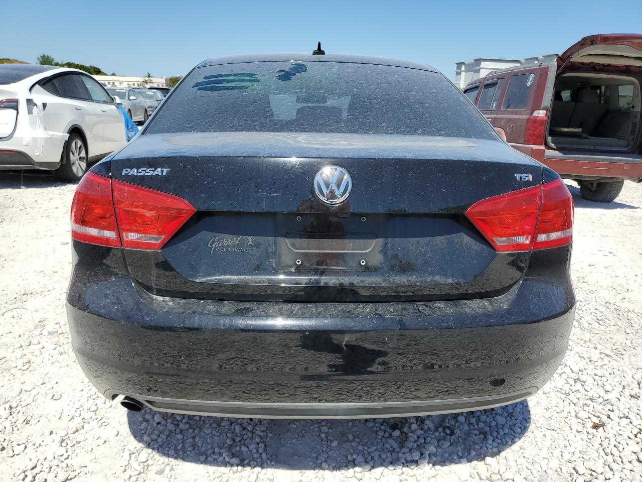 2015 Volkswagen Passat - Image 6