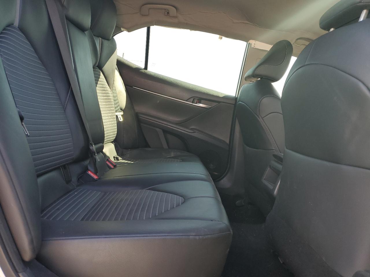 2023 Toyota Camry - Image 11