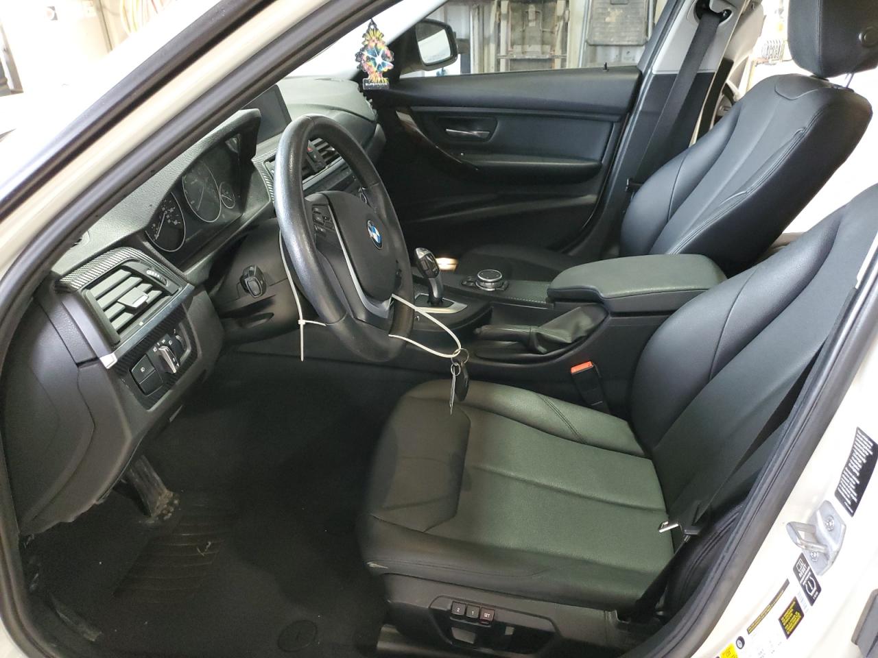 WBA3B3C58FJ985115 2015 BMW 328 Xi