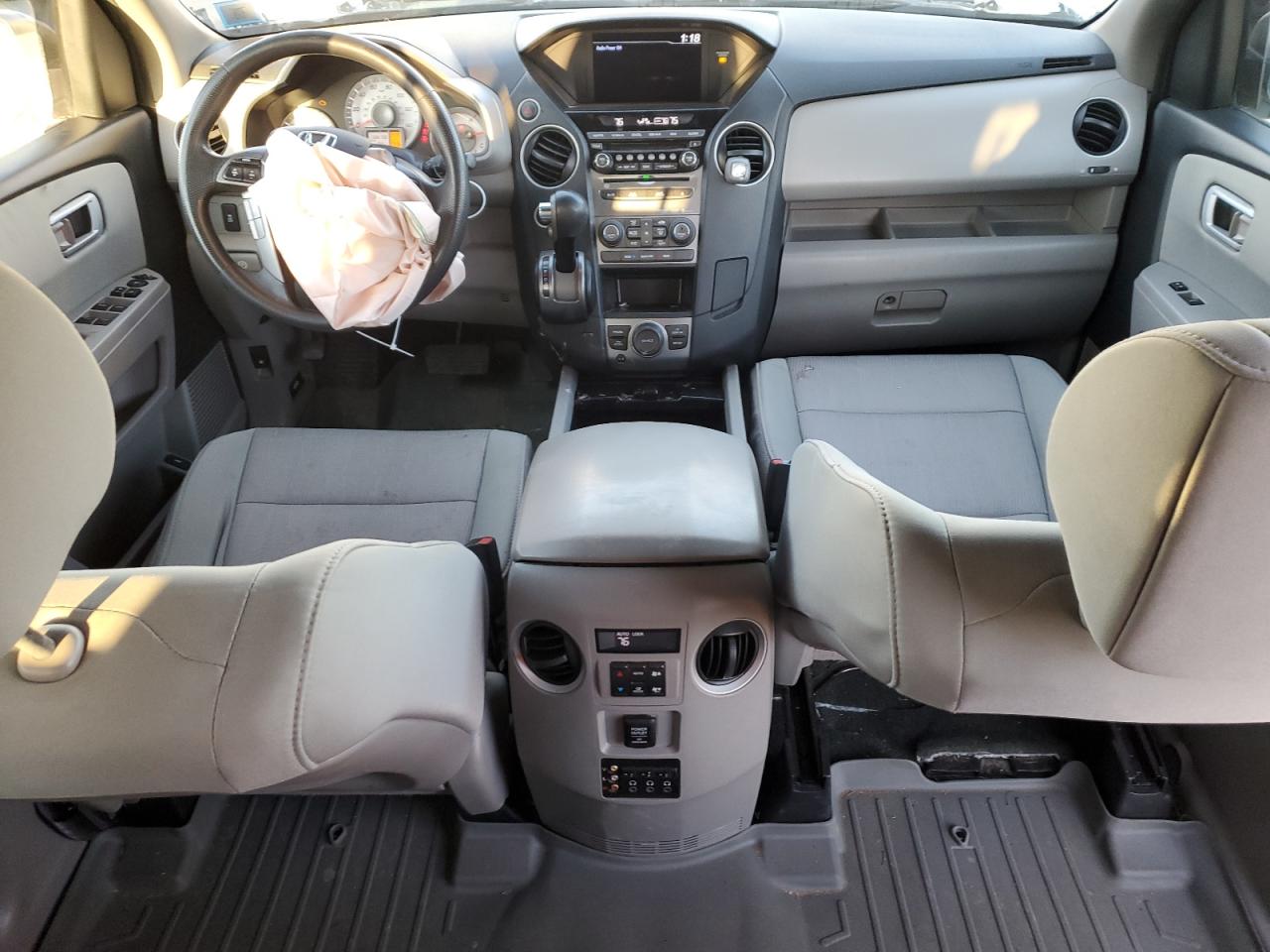 2015 Honda Pilot - Image 8
