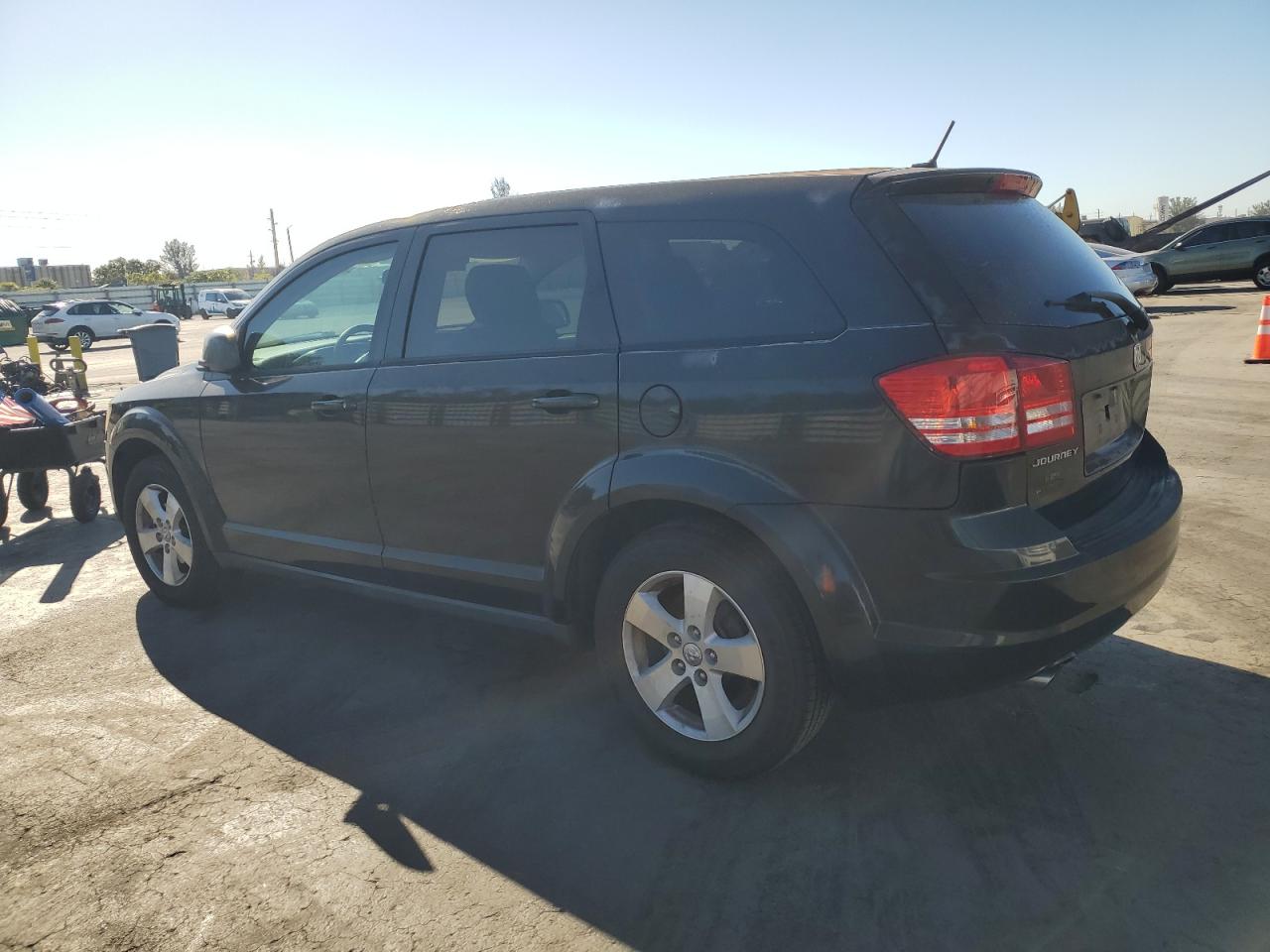 2009 Dodge Journey - Image 2