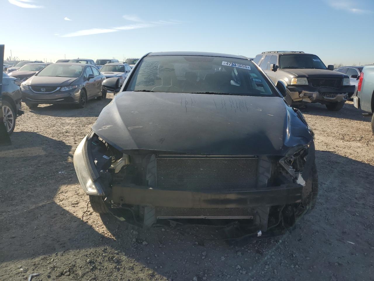 2018 Hyundai Elantra - Image 5