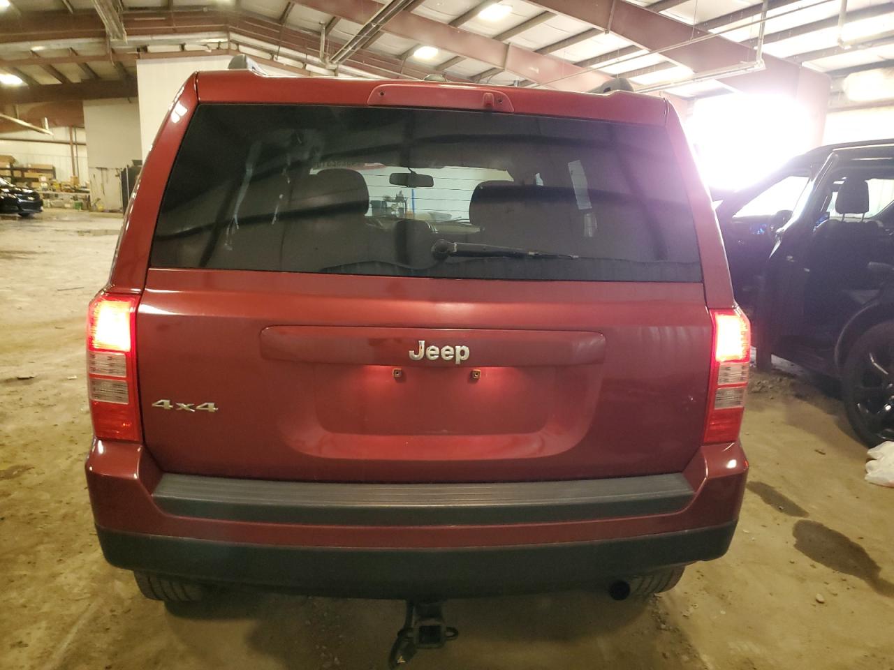 2017 Jeep Liberty (Patriot) - Image 6