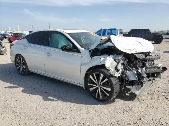  NISSAN ALTIMA 2019 Белый