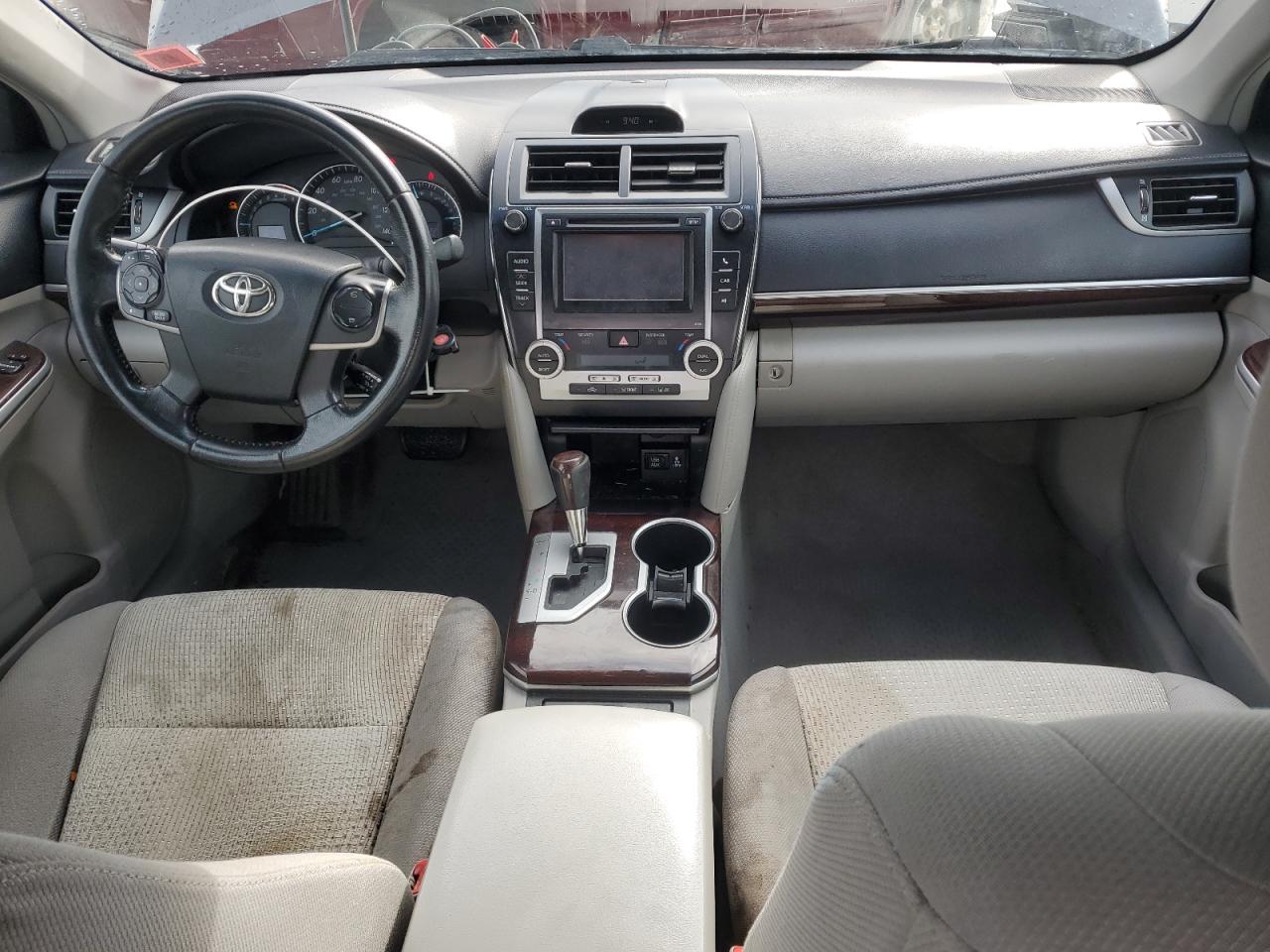 2012 Toyota Camry - Image 8