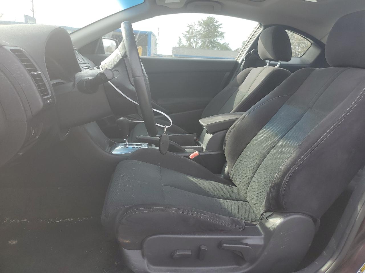 2012 Nissan Altima - Image 7