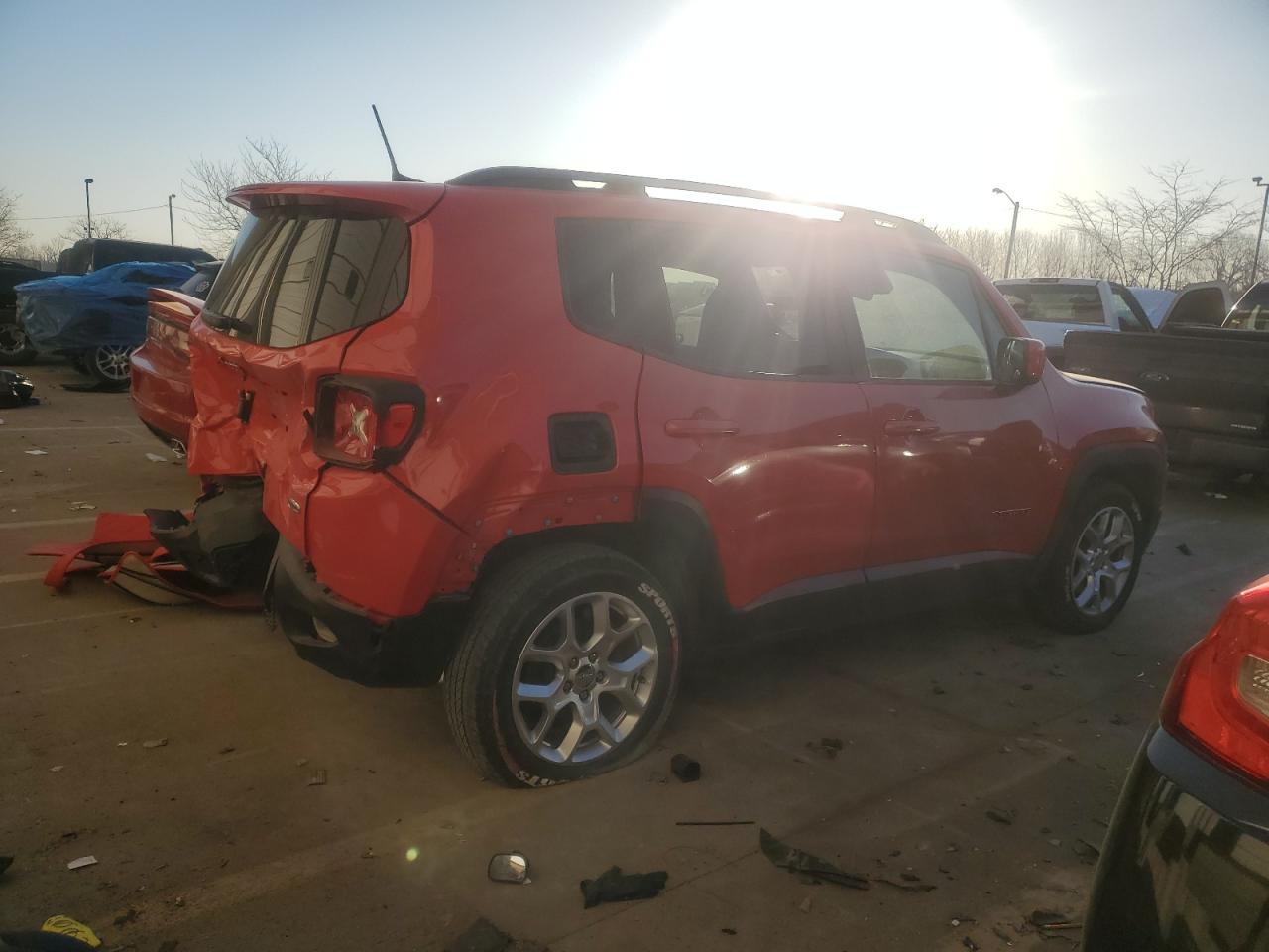 2018 Jeep Renegade - Image 3