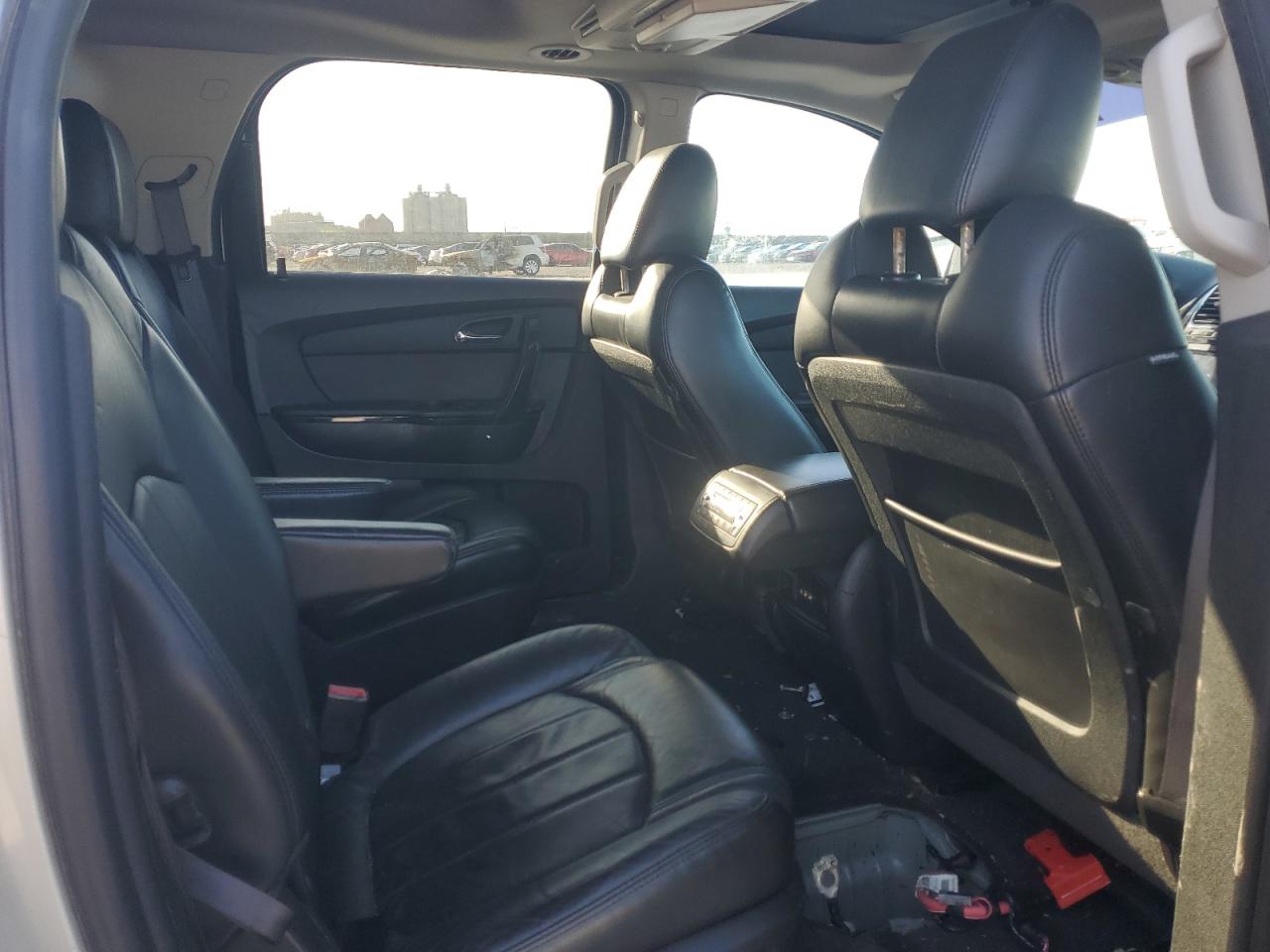 2012 GMC Acadia - Image 11