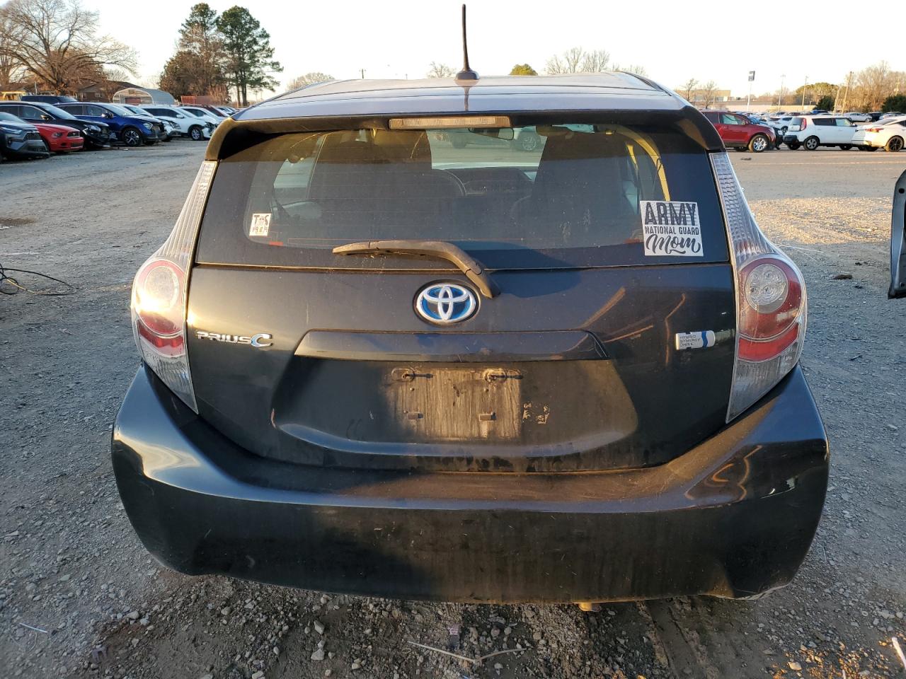 2014 Toyota Prius - Image 6