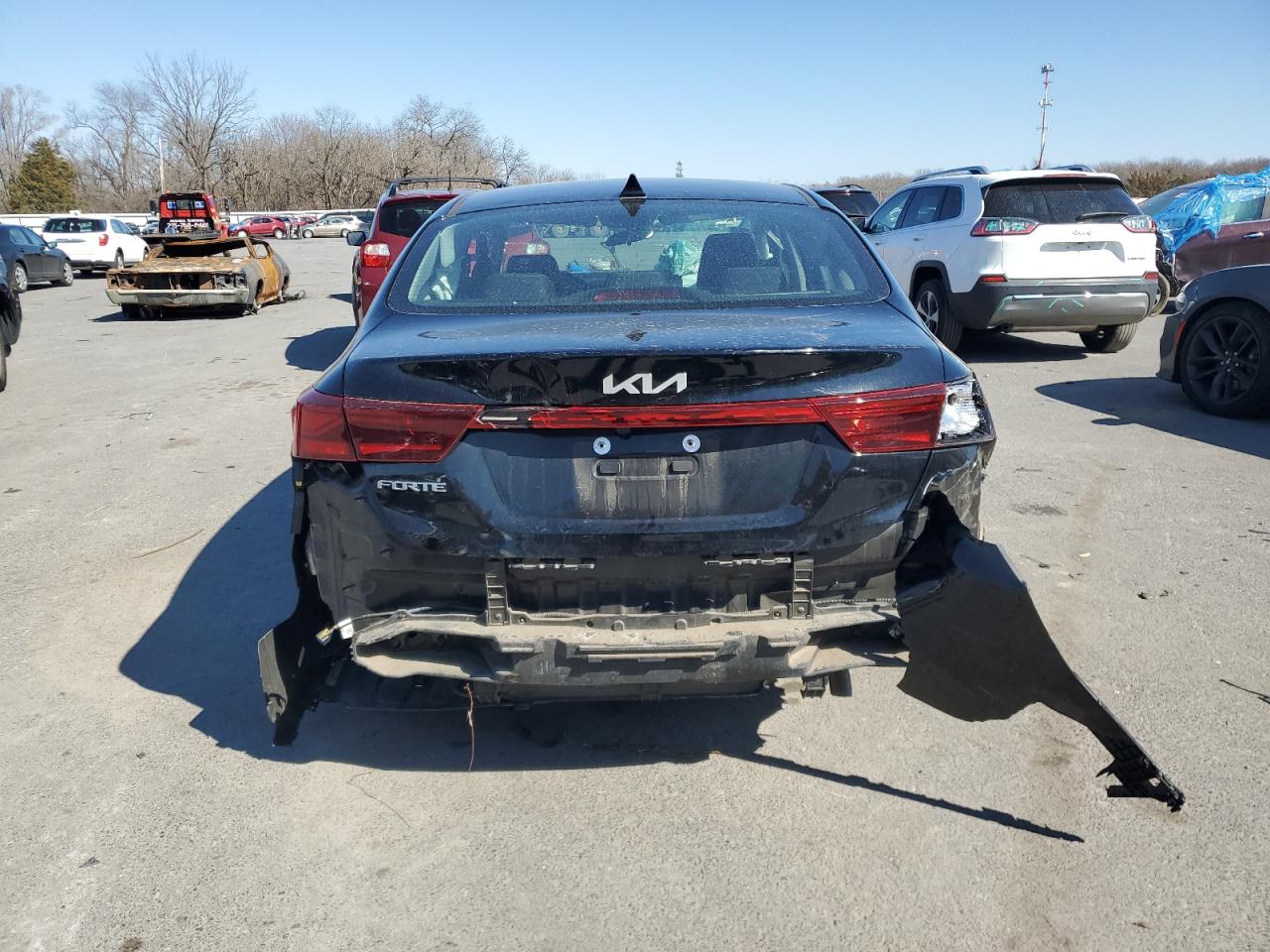 2023 Kia Forte Lx VIN: 3KPF24AD3PE541607 Lot: 47346485