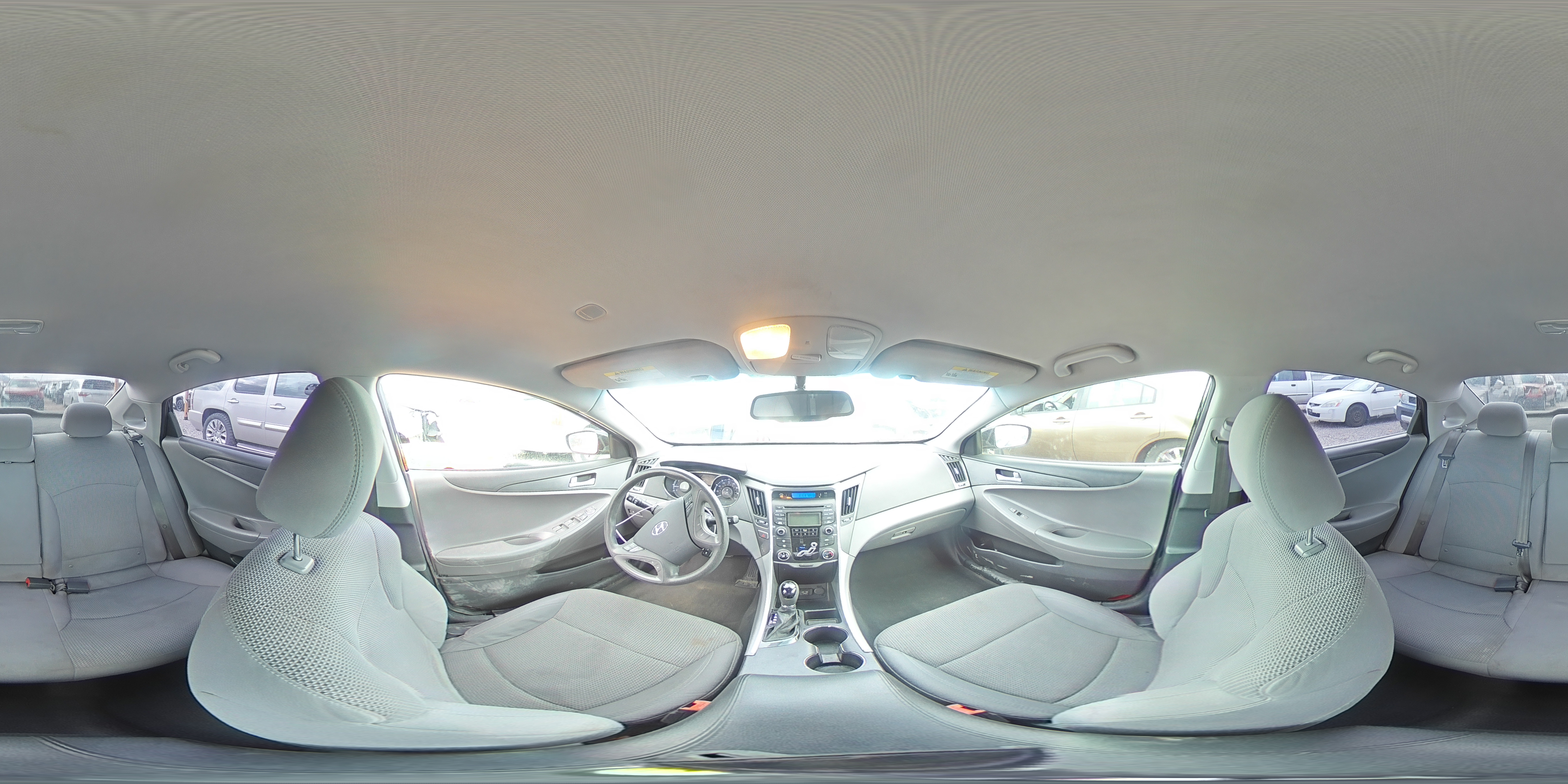 2013 Hyundai Sonata - Image 13