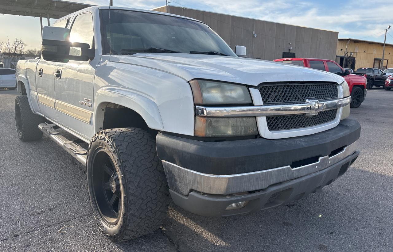 2004 Chevrolet Silverado - Image 1
