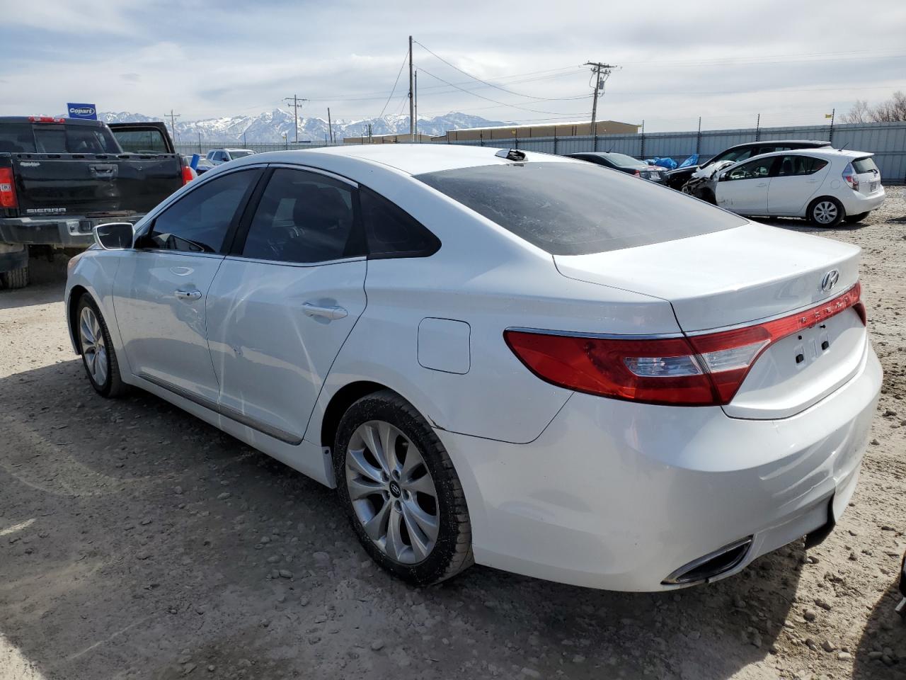 2014 Hyundai Azera - Image 2