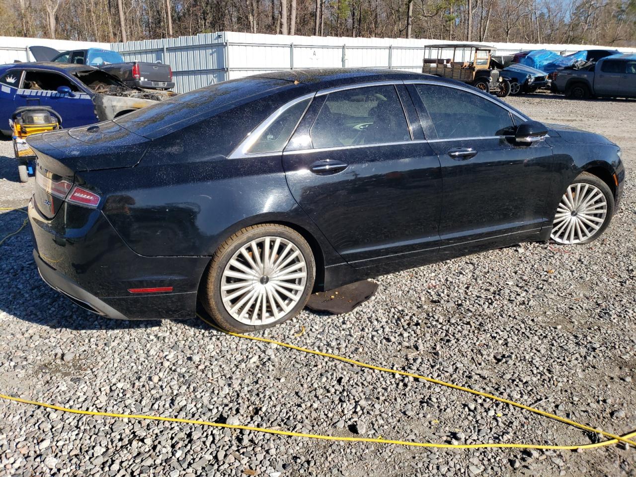 2017 Lincoln MKZ - Image 3