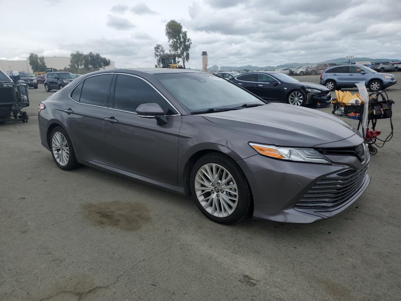 2018 Toyota Camry - Image 4