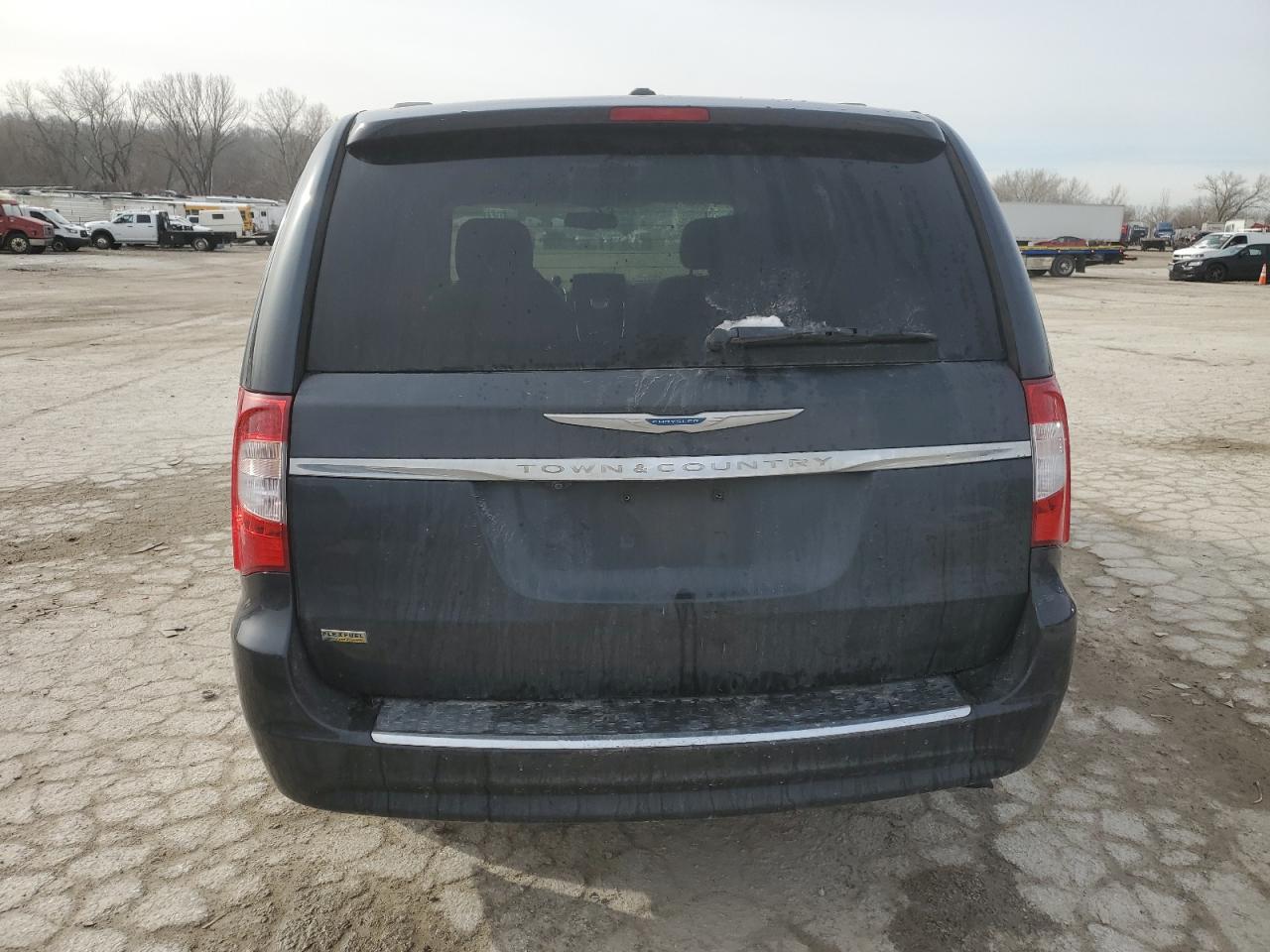 2014 Chrysler Town & Country Touring VIN: 2C4RC1BG3ER395612 Lot: 47886955