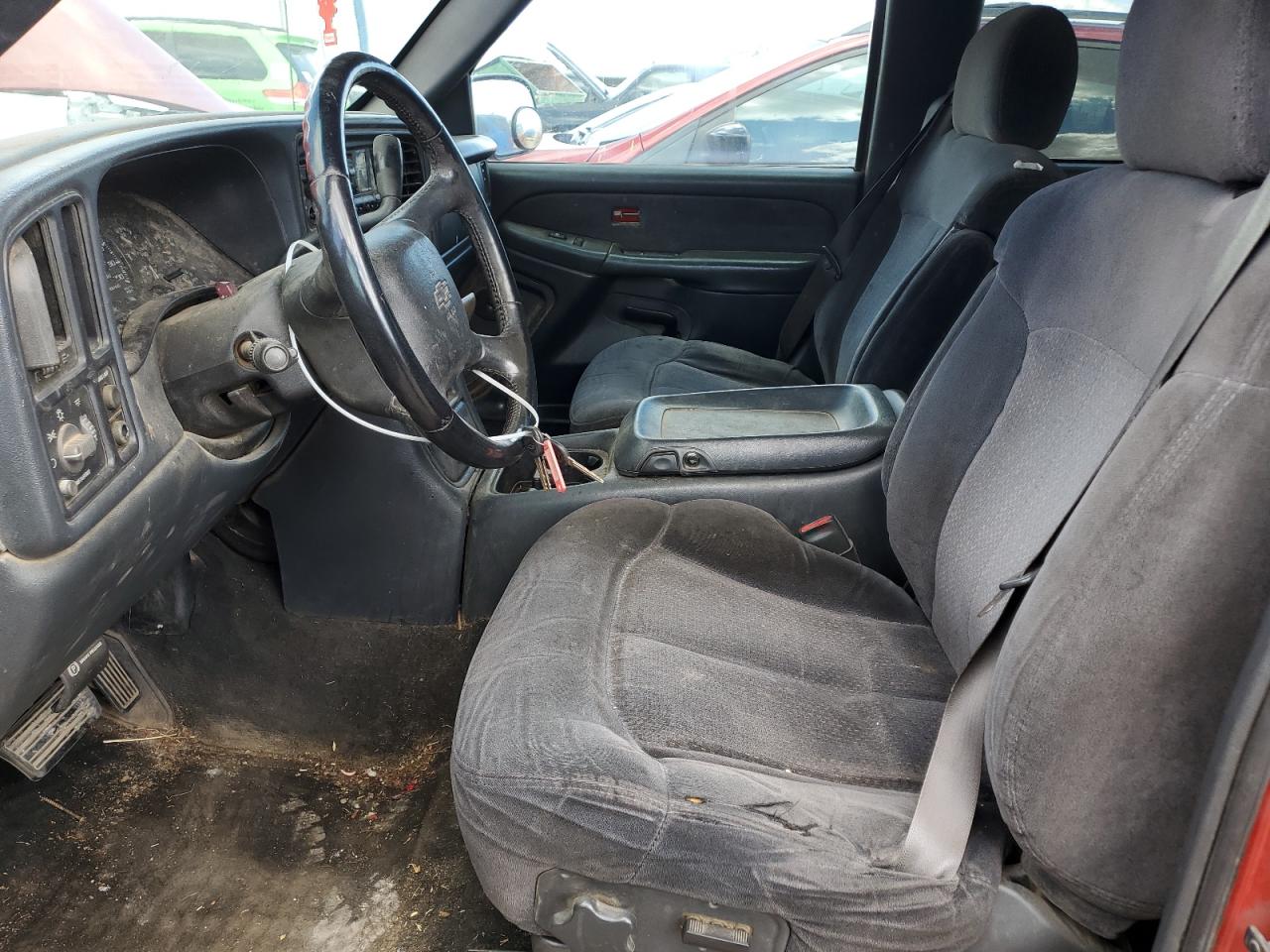2001 Chevrolet Silverado - Image 7