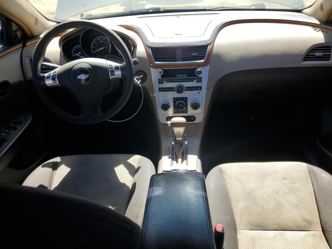 2009 Chevrolet Malibu - Image 8