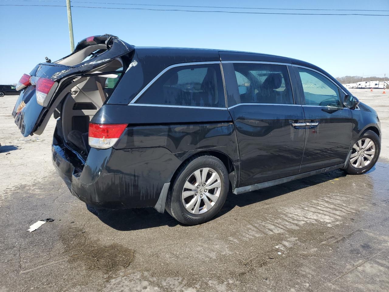 2015 Honda Odyssey - Image 3