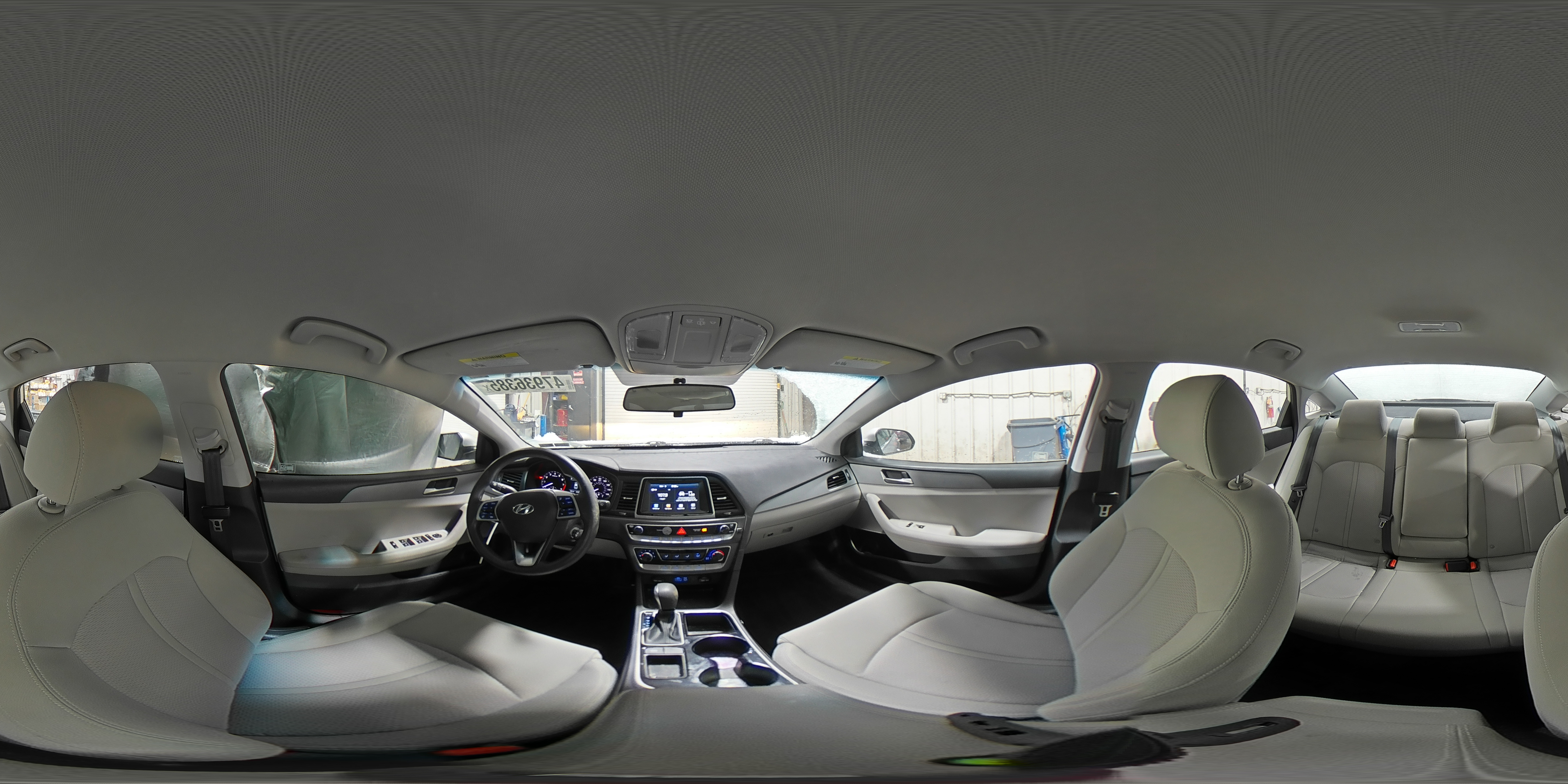2019 Hyundai Sonata - Image 14