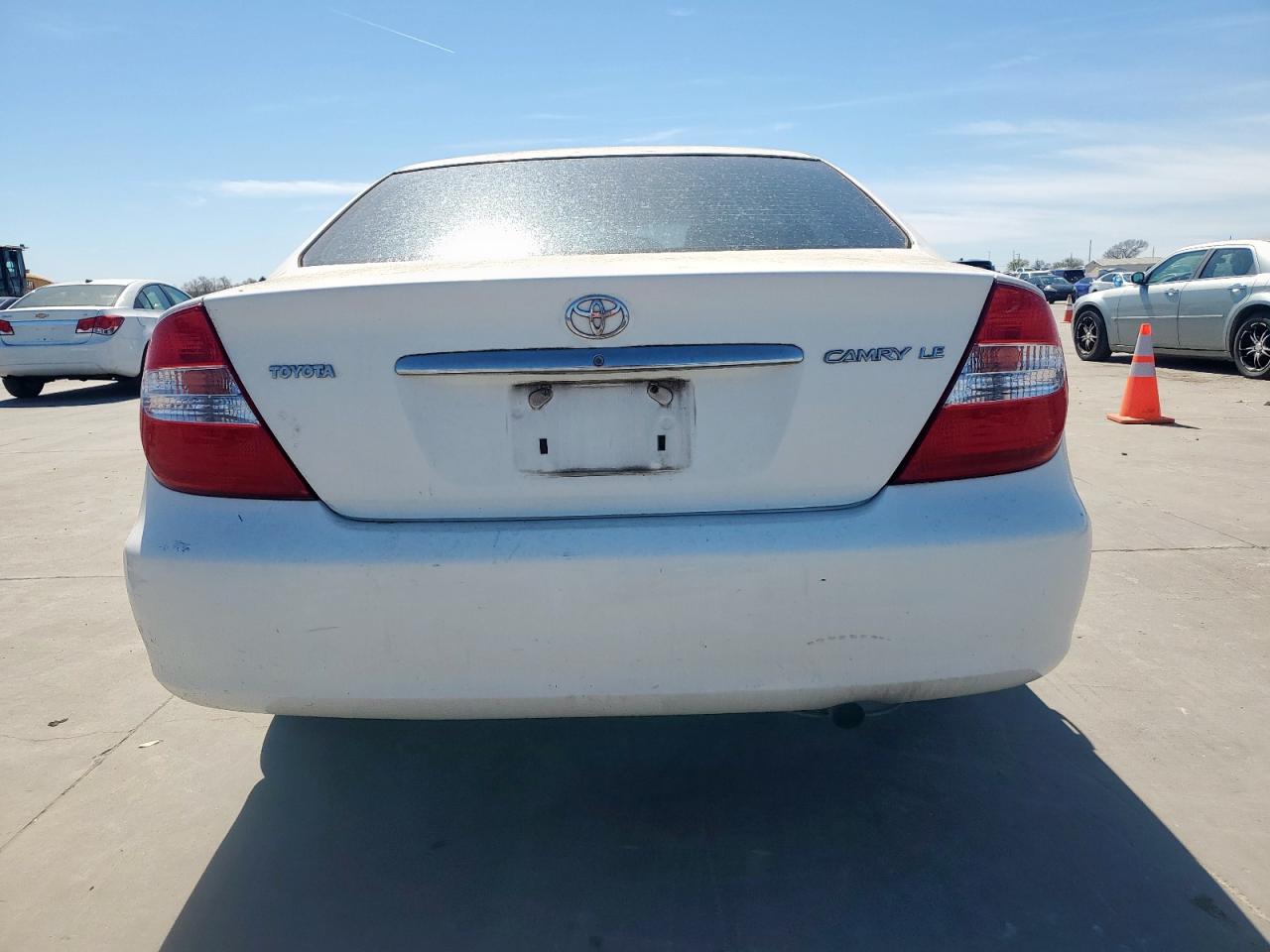 2003 Toyota Camry - Image 6