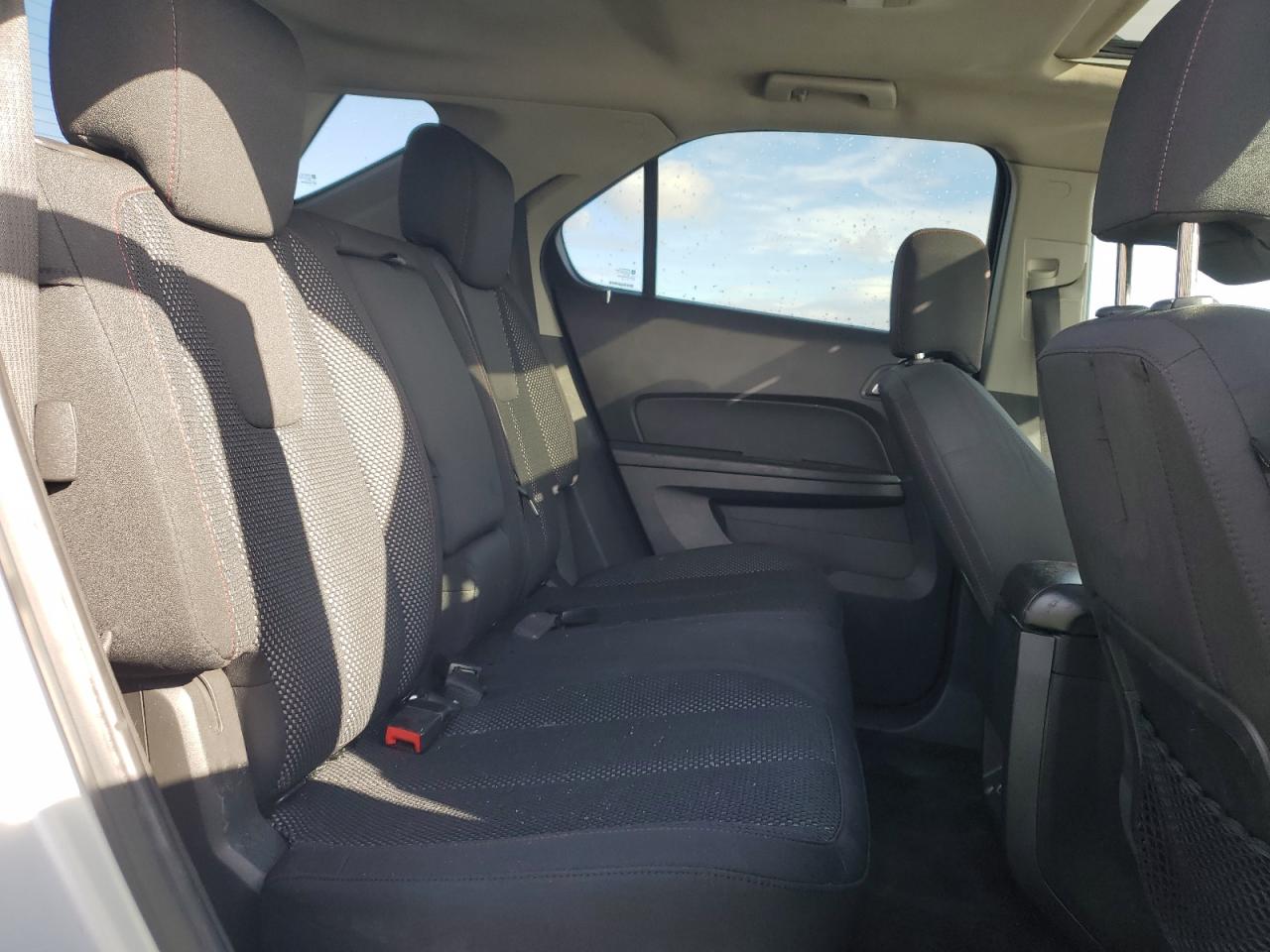 2010 Chevrolet Equinox - Image 10