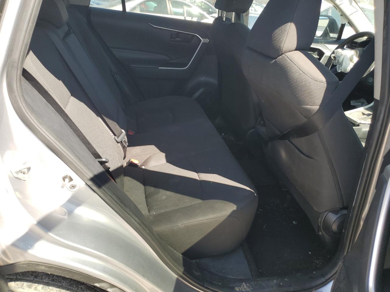 2020 Toyota RAV 4 - Image 10