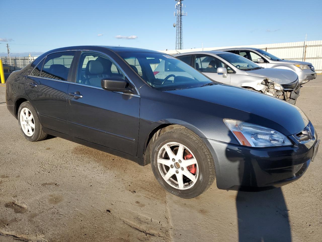 2004 Honda Accord - Image 4