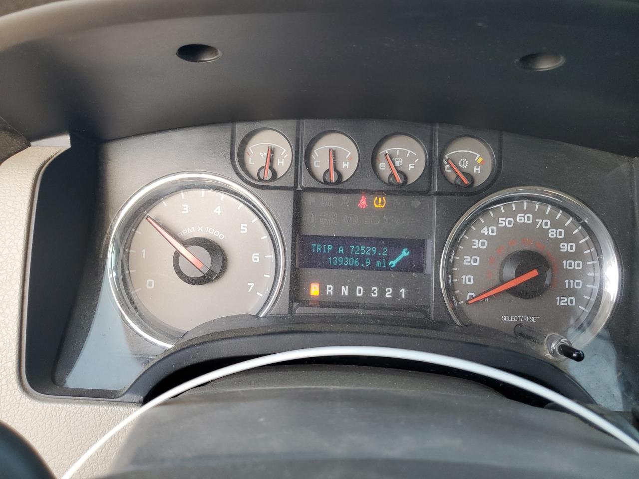 2010 Ford F-150 - Image 9