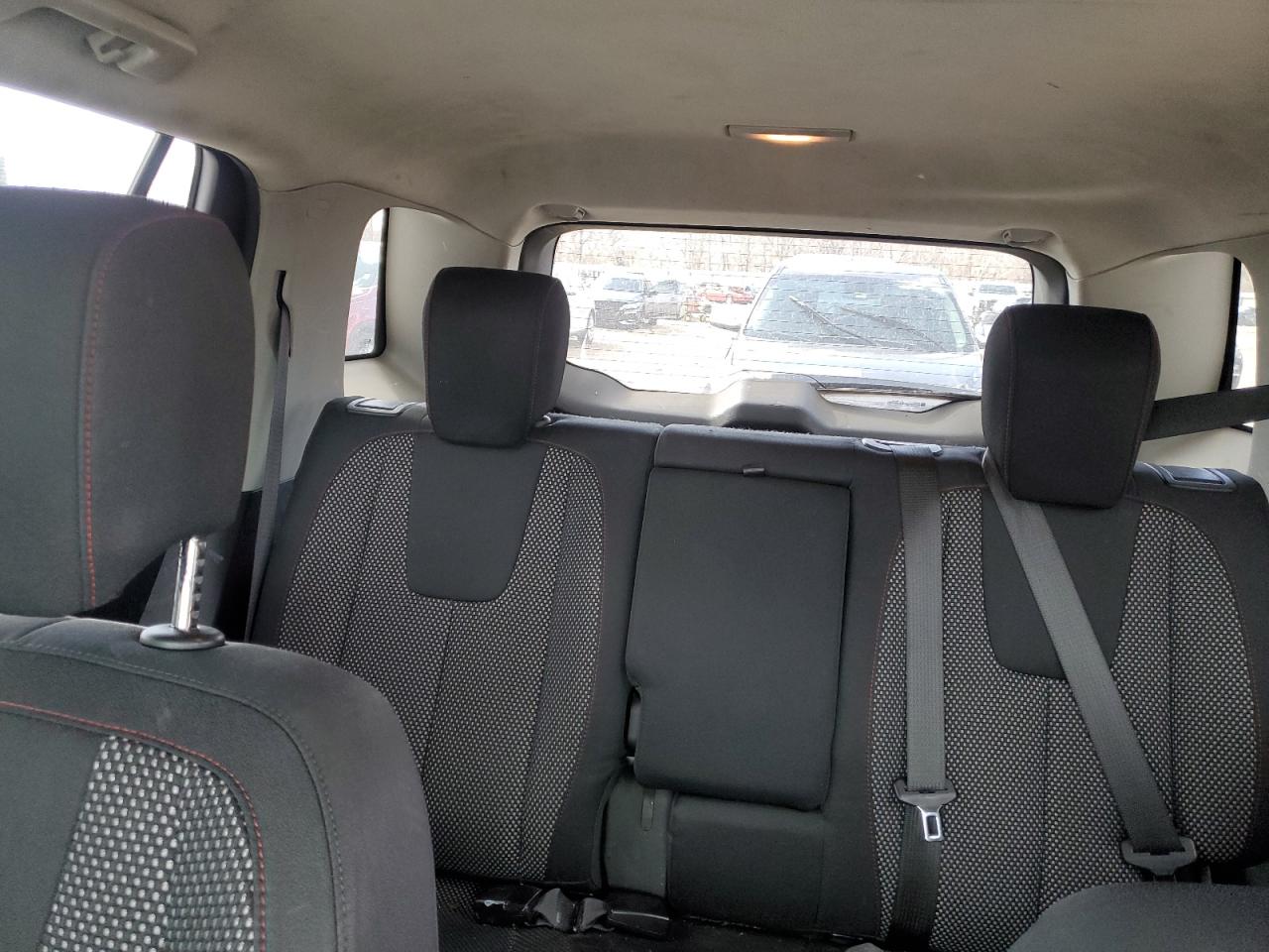 2014 GMC Terrain - Image 10
