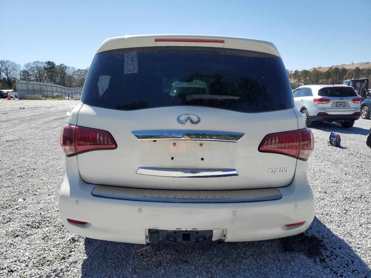 2014 Infiniti QX80 - Image 6