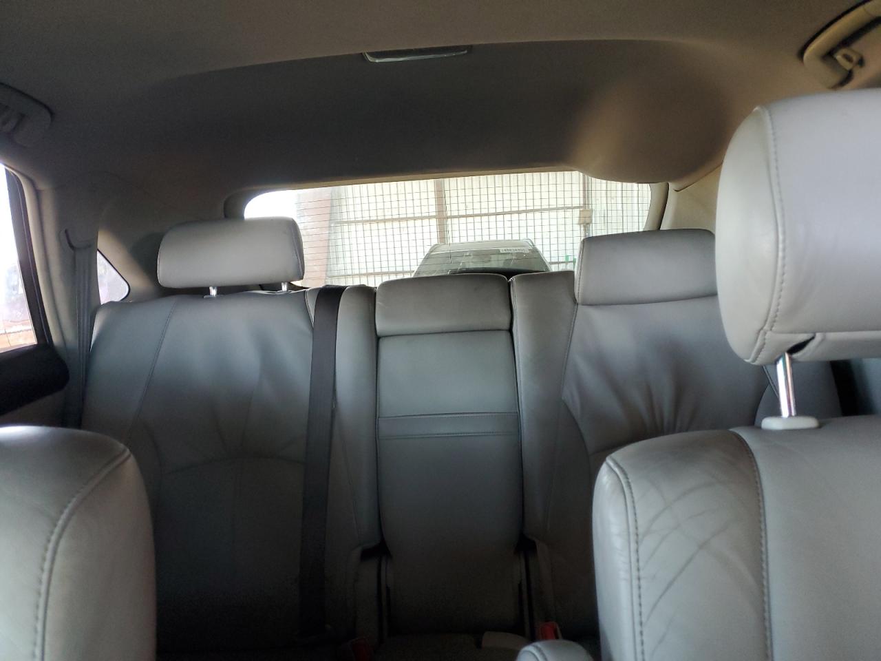 2006 Lexus RX - Image 10