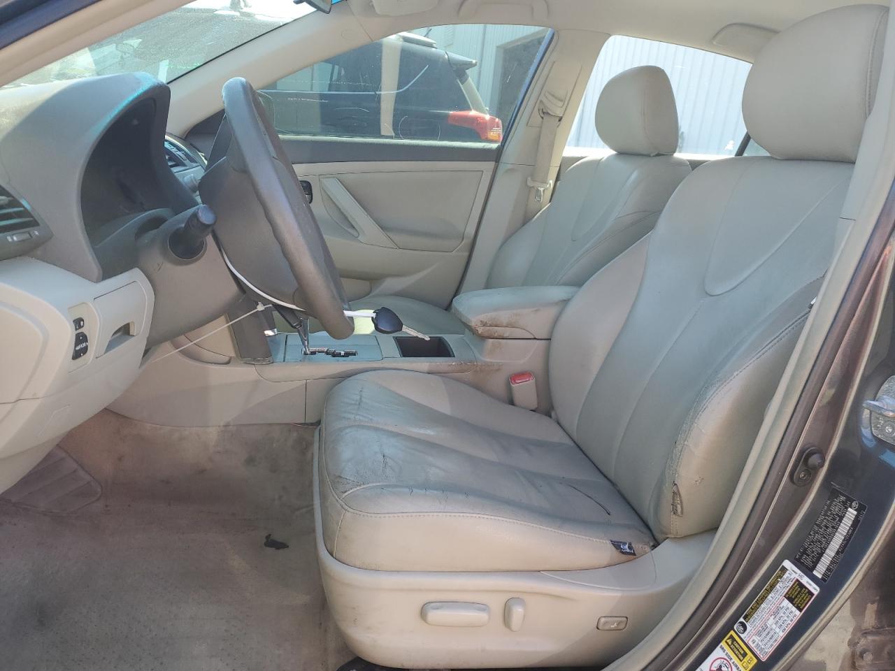 2009 Toyota Camry - Image 7