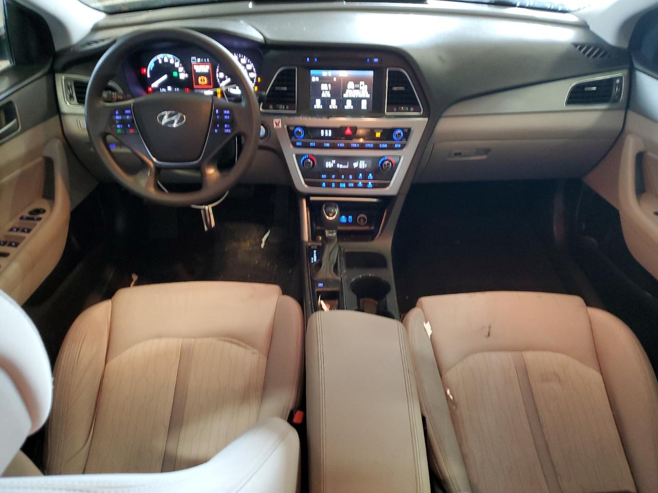 2017 Hyundai Sonata - Image 8