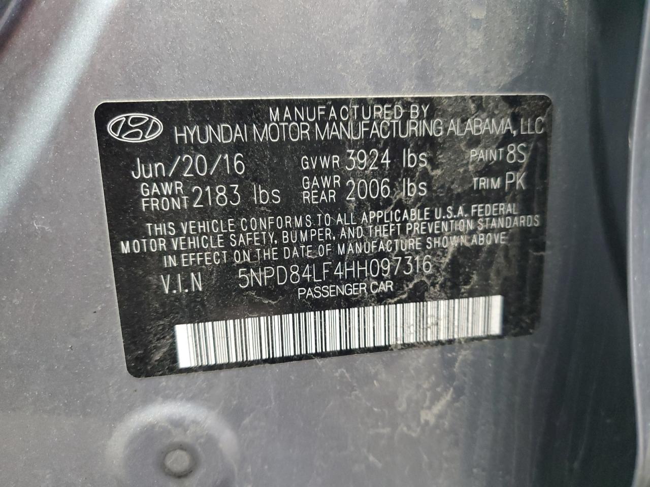 2017 Hyundai Elantra - Image 13