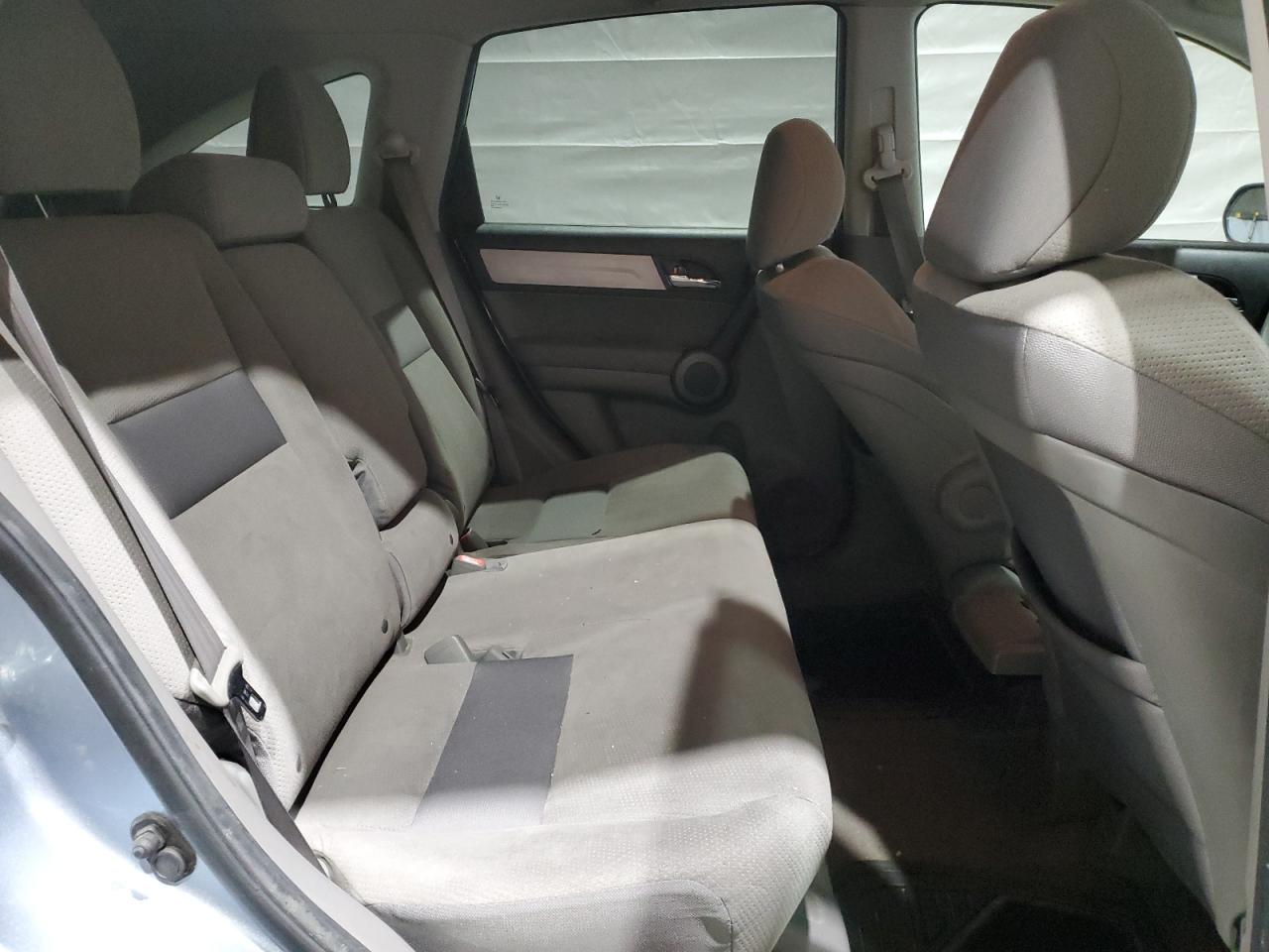 2010 Honda CR-V - Image 11