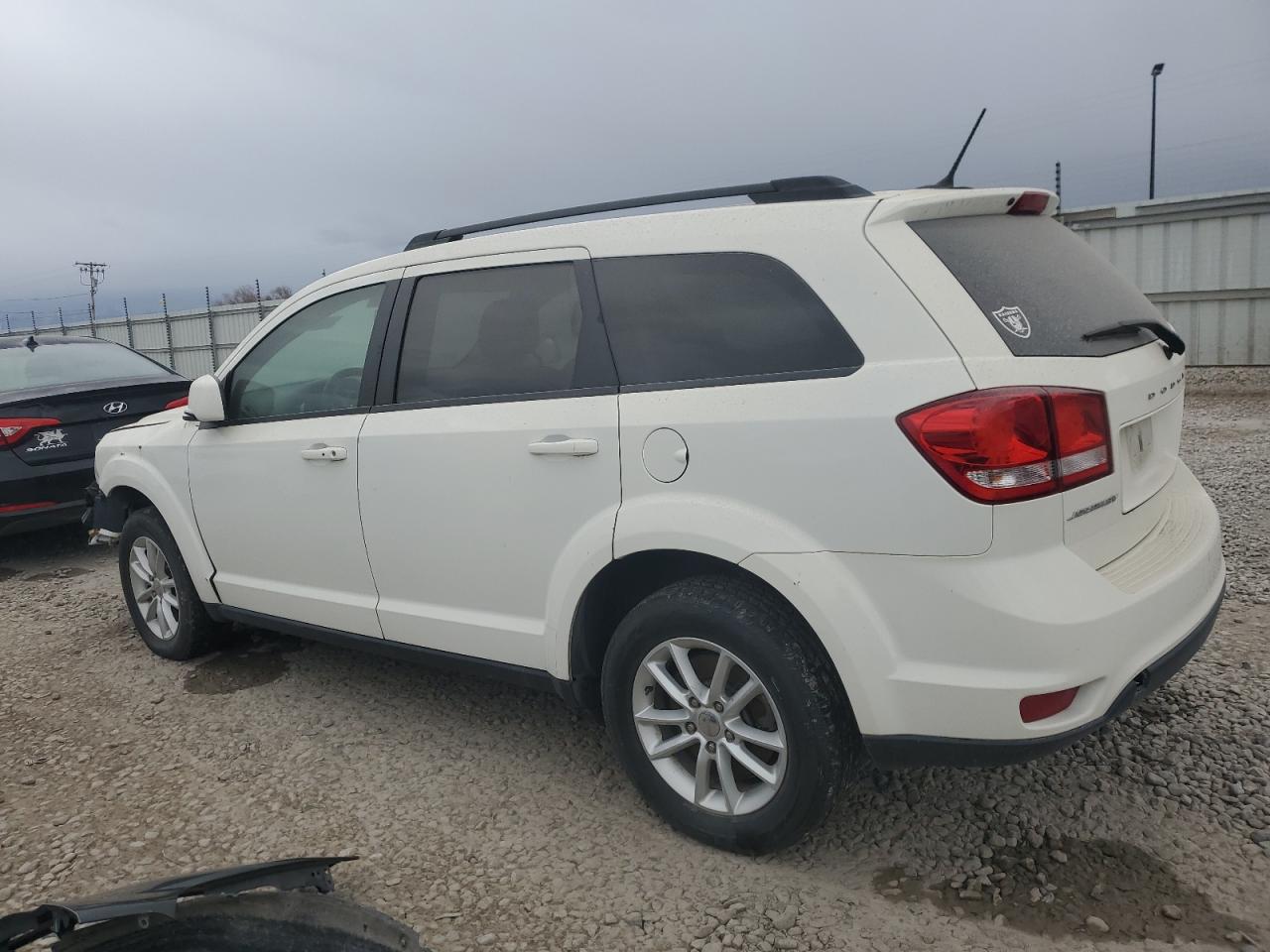 2015 Dodge Journey - Image 2