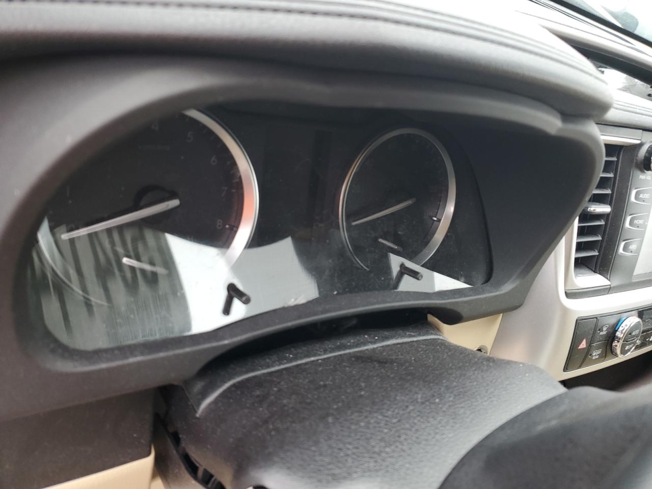 2019 Toyota Highlander Se VIN: 5TDKZRFH5KS553176 Lot: 50414415