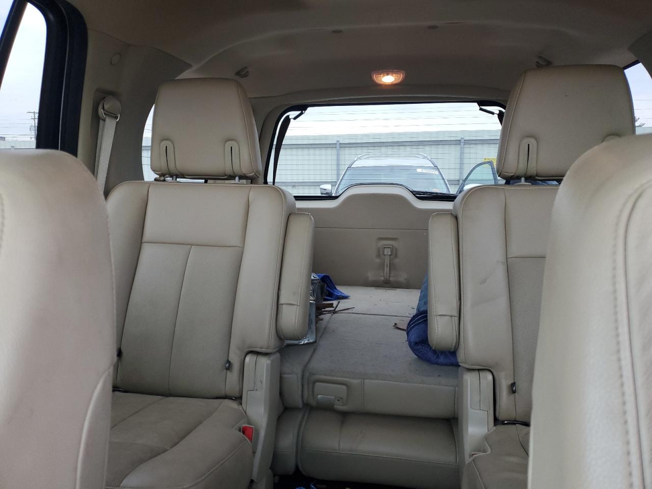 2015 Ford Expedition - Image 10