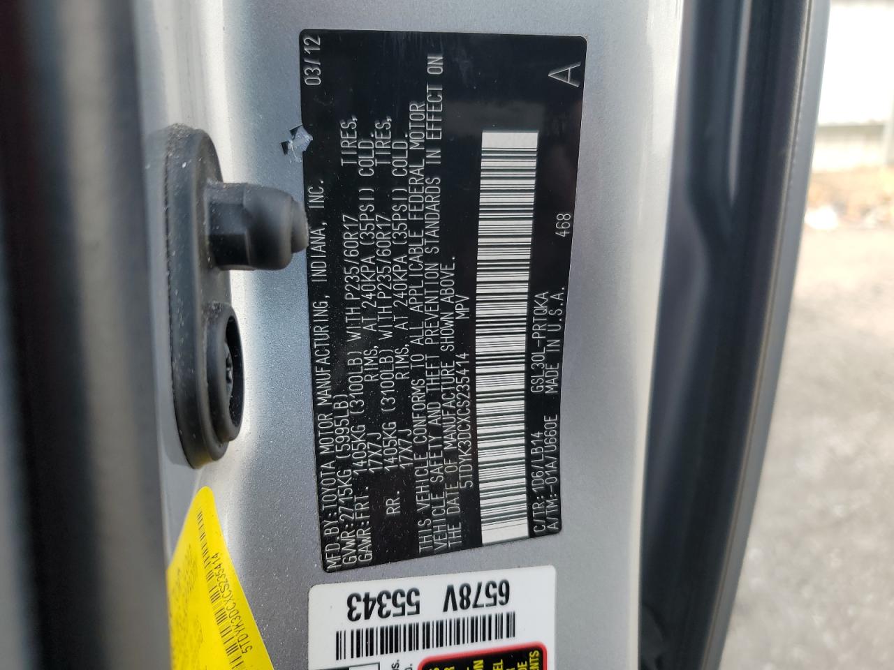 2012 Toyota Sienna - Image 15