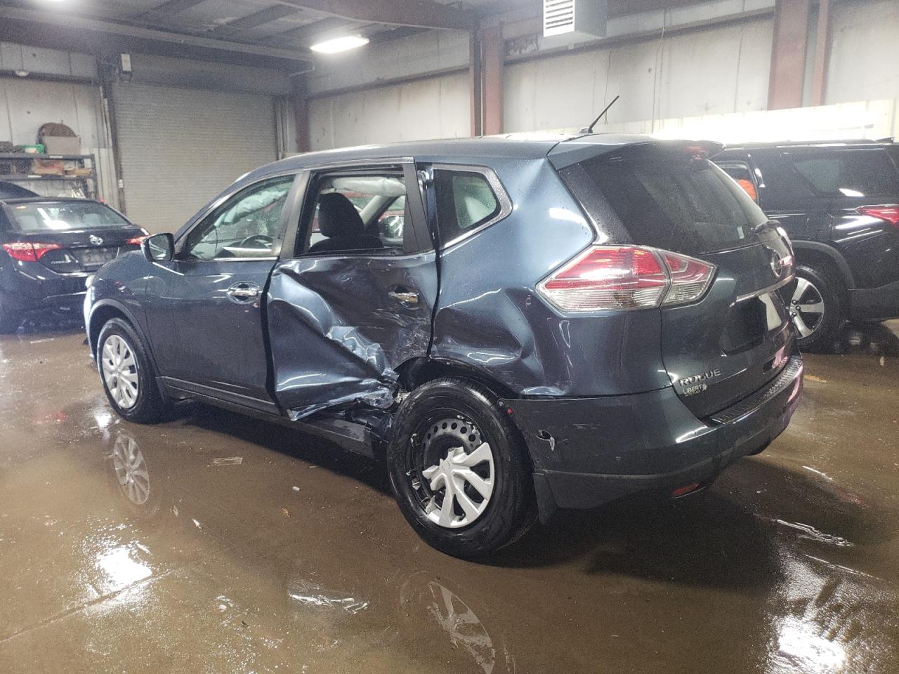 2014 Nissan Rogue - Image 2