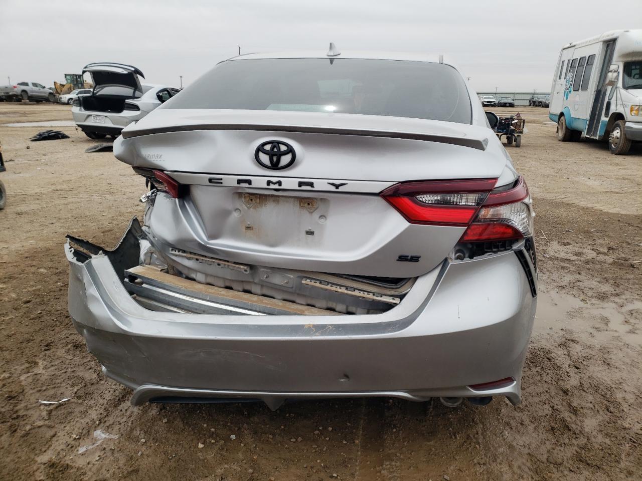 2021 Toyota Camry - Image 6