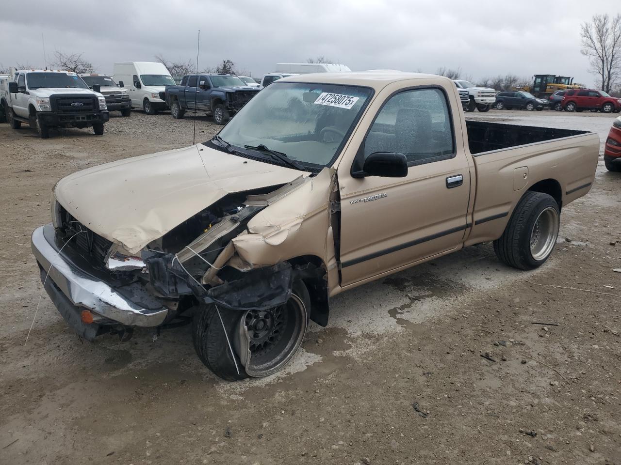 1998 Toyota Tacoma de vânzare în Kansas City, KS - Front End